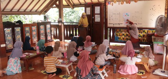 Usia Berapa Anak Sebaiknya Masuk TK? 4 atau 5 Tahun?