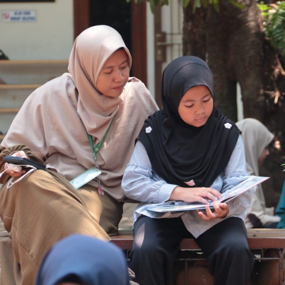 Silent Crisis: Saat Anak Kita Melemah dalam Membaca dan Menulis